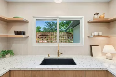 4901 Saddle Drive, Austin, TX 78727 - Photo 14