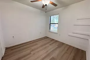 9000 Stambourne St, Austin, TX 78747 - Photo 12