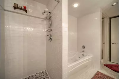 901 W 9th Street #1004, Austin, TX 78703 - Photo 28