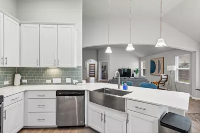 10218 Ansel Drive, Austin, TX 78747 - Photo 4