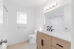 2007 Old W Pl, Round Rock, TX 78681 - Photo 16