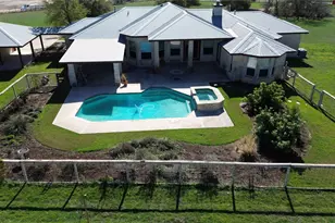 400 Hy View Ln, Hutto, TX 78634 - Photo 28