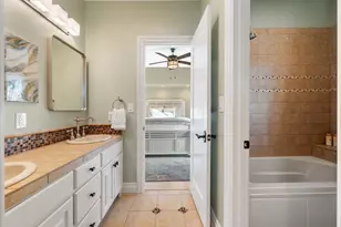 2706 Rivercrest Dr, Austin, TX 78746 - Photo 32