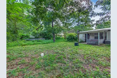 203 Hudgins Street, Smithville, TX 78957 - Photo 28