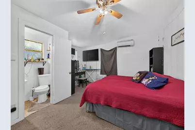 203 Hudgins Street, Smithville, TX 78957 - Photo 16