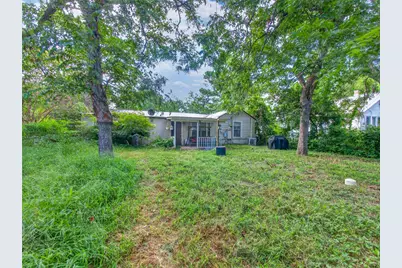 203 Hudgins Street, Smithville, TX 78957 - Photo 26