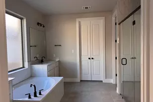 101 Texas Bluebonnet Trl, Georgetown, TX 78628 - Photo 14