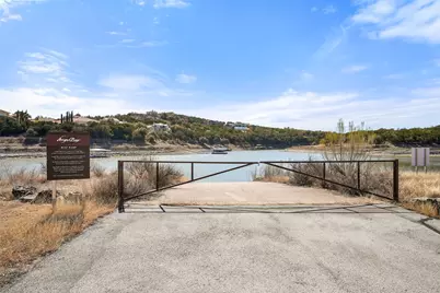 701 N Angel Light Drive, Spicewood, TX 78669 - Photo 28