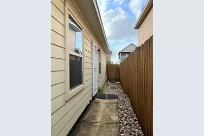 4505 Senda Lane, Austin, TX 78725 - Photo 22