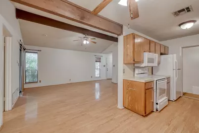 11116 Wandering Way, Austin, TX 78754 - Photo 10