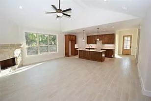 197 Bogi St, Canyon Lake, TX 78133 - Photo 4