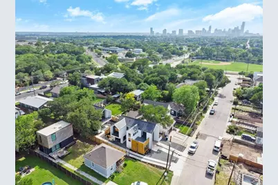 2919 E 13th Street #2, Austin, TX 78702 - Photo 20