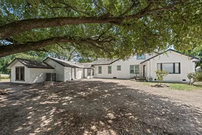 1707 N Travis Avenue, Cameron, TX 76520 - Photo 4