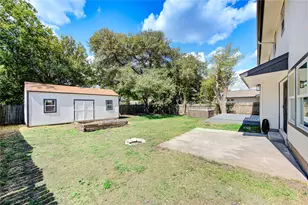 10070 Woodland Village Dr, Austin, TX 78750 - Photo 30