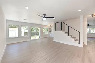 10070 Woodland Village Dr, Austin, TX 78750 - Photo 4