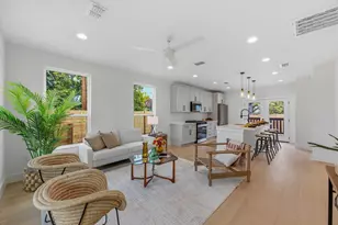 1199 Coleto St, Austin, TX 78702 - Photo 4