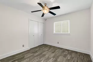 604 Meadow Lea Dr, Austin, TX 78745 - Photo 22
