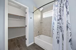 2612 American Dr, Lago Vista, TX 78645 - Photo 10