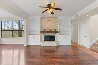 17511 E Darleen Drive, Leander, TX 78641 - Photo 4