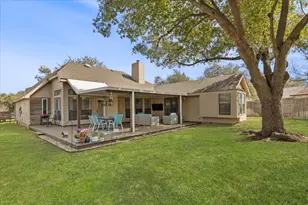 701 S Stuart Cove, Leander, TX 78641 - Photo 32