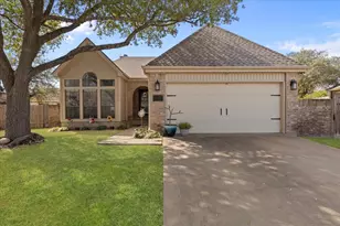 701 S Stuart Cove, Leander, TX 78641 - Photo 8