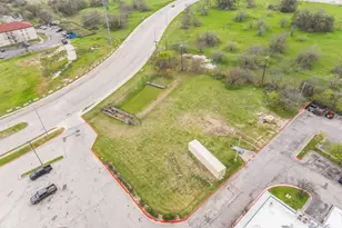 350 Chisholm Pkwy, Round Rock, TX 78681 - Photo 1