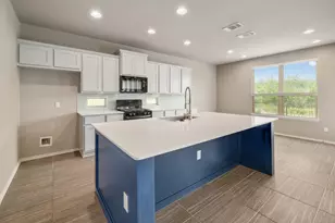 3651 Sandy Brook Dr, Round Rock, TX 78665 - Photo 4