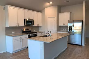 265 Falling Star Ln, Georgetown, TX 78628 - Photo 4