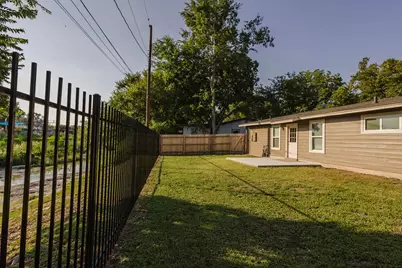 501 Oakley Court, Austin, TX 78753 - Photo 30