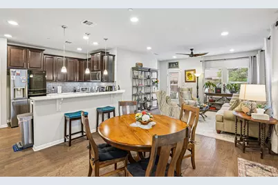 2304 S Lakeline Boulevard #273, Cedar Park, TX 78613 - Photo 6