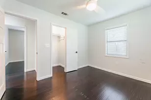 1717 Bunche Rd, Austin, TX 78721 - Photo 14