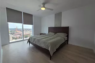 313 W 17th St, Austin, TX 78701 - Photo 32