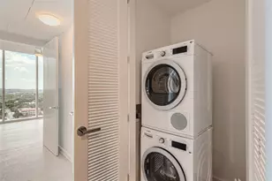 313 W 17th St, Austin, TX 78701 - Photo 20