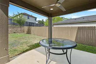 245 Myrtle St, Kyle, TX 78640 - Photo 22