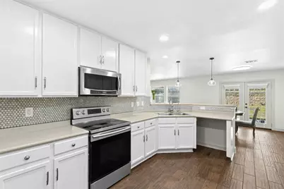 245 Myrtle Street, Kyle, TX 78640 - Photo 8