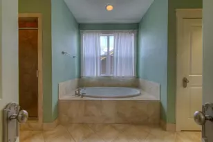 4527 Avenue B, Austin, TX 78751 - Photo 14