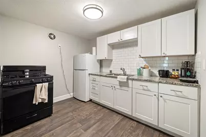 201 West 31st Street #E, Austin, TX 78705 - Photo 2