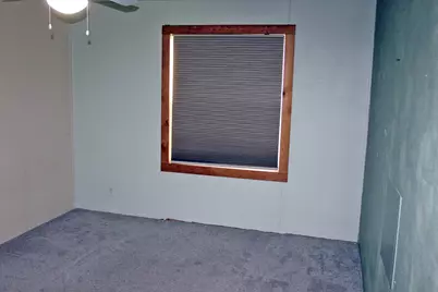 411 Fm 86 Highway, Red Rock, TX 78662 - Photo 20