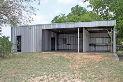 411 Fm 86 Highway, Red Rock, TX 78662 - Photo 6