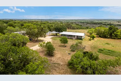 411 Fm 86 Highway, Red Rock, TX 78662 - Photo 32