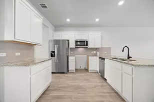 2456 Jack Nora Wy, Round Rock, TX 78665 - Photo 10