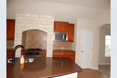 4300 Hidden Lake Crossing, Pflugerville, TX 78660 - Photo 4