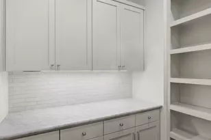 1904 Sharon Ln, Austin, TX 78703 - Photo 18