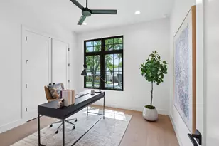 1904 Sharon Ln, Austin, TX 78703 - Photo 4