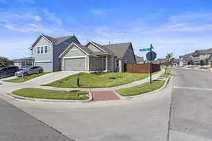 200 High Plains Pass, Liberty Hill, TX 78642 - Photo 2