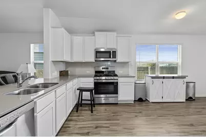 200 High Plains Pass, Liberty Hill, TX 78642 - Photo 16