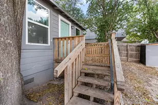 204 Lessin Ln, Austin, TX 78704 - Photo 8