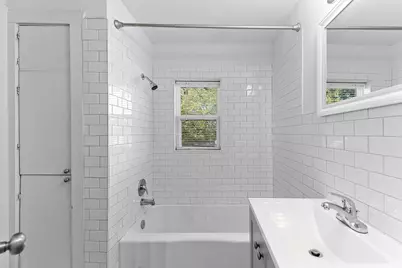 204 Lessin Lane, Austin, TX 78704 - Photo 28