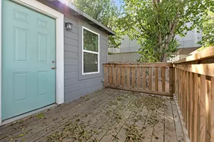 204 Lessin Ln, Austin, TX 78704 - Photo 34