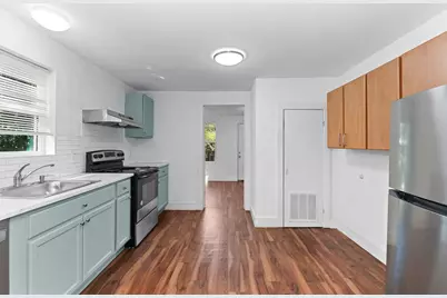 204 Lessin Lane, Austin, TX 78704 - Photo 14